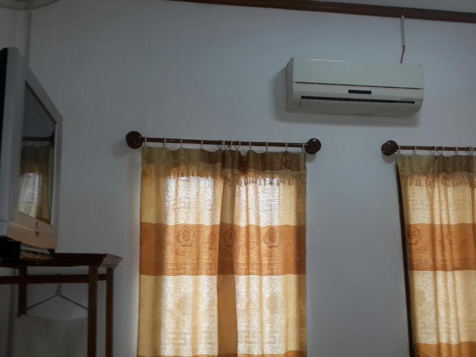 A Tee Guesthouse Λουάνγκ Πραμπάνγκ Εξωτερικό φωτογραφία