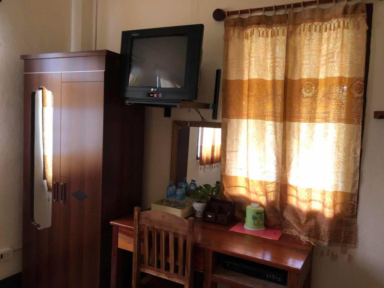 A Tee Guesthouse Λουάνγκ Πραμπάνγκ Εξωτερικό φωτογραφία