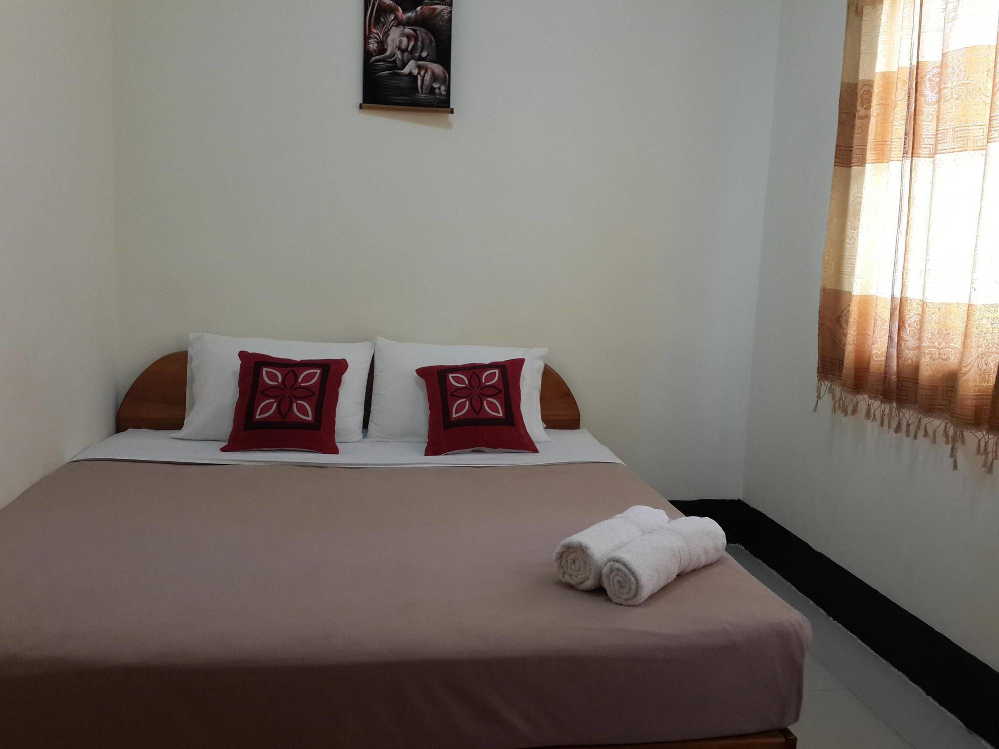 A Tee Guesthouse Λουάνγκ Πραμπάνγκ Εξωτερικό φωτογραφία